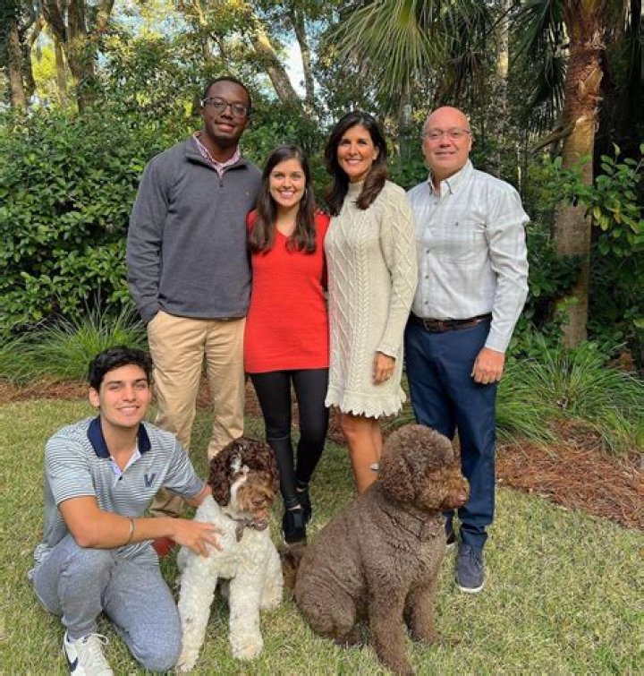 Muni Long's Family And Their Influence